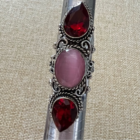 New Pink Cats Eye and Garnet Stone Silver Overlay Ring Size 7.5 - Picture 8 of 10